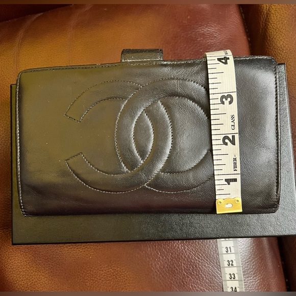 Authentic Vintage Chanel Timeless CC Long Wallet. box and authenticated card. - Picture 14 of 17